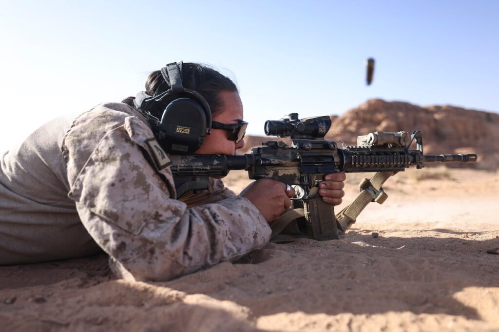 Debate over women in combat prompts NDAA battles Debate over women in combat prompts NDAA battles