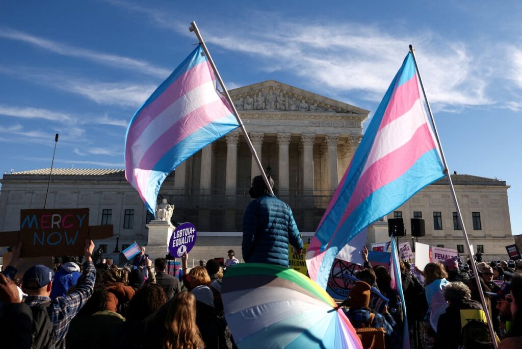 Transgender troops granted class action lawsuit against government Transgender troops granted class action lawsuit against government