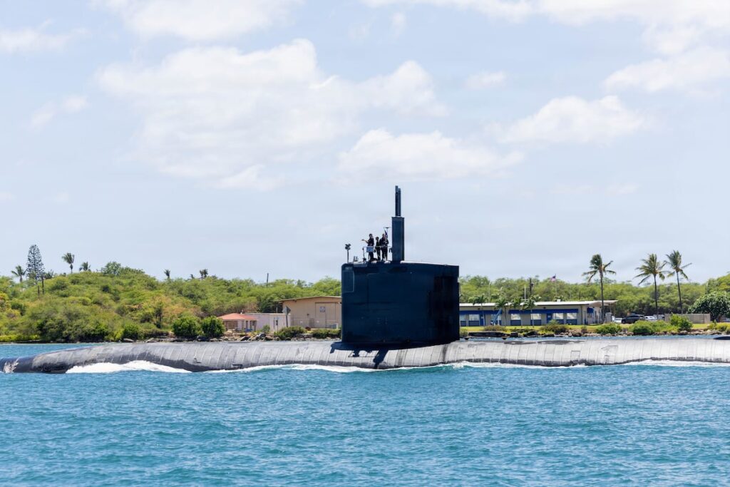 USS Charlotte crew that reportedly sank Iranian frigate awarded Navy Unit Commendation
