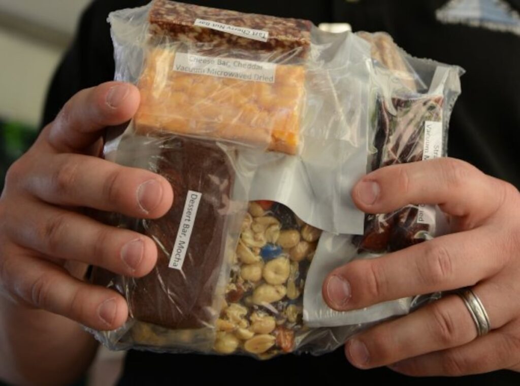 Space food for soldiers: Advanced military rations promoted in NDAA Space food for soldiers: Advanced military rations promoted in NDAA
