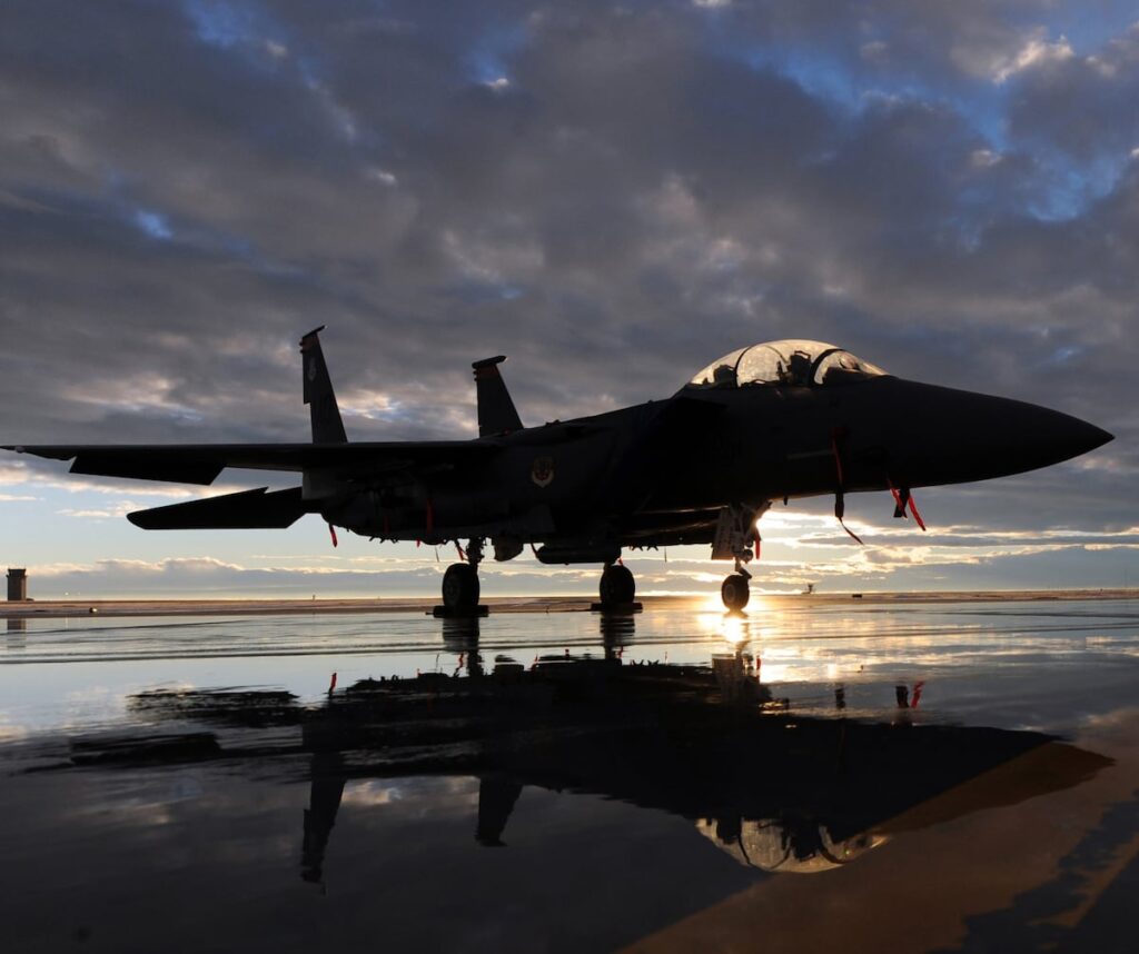 Air Force awards Boeing 1 billion ceiling contract for F-15 production, modernization